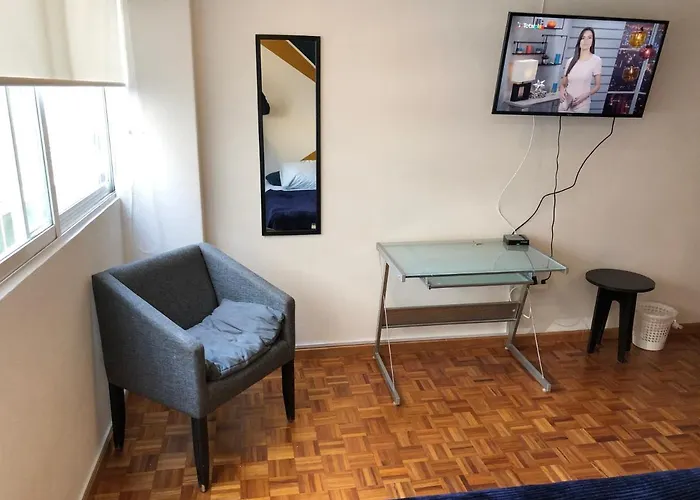 Caravansaro Vazquez De Mella 347 Polanco Pensión *