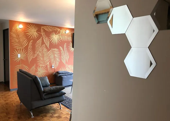Caravansaro Vazquez De Mella 347 Polanco Pensión *
