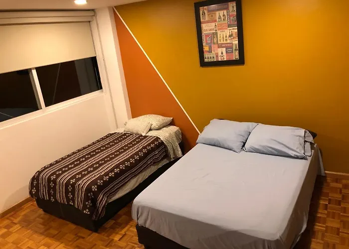 Caravansaro Vazquez De Mella 347 Polanco Pensión *