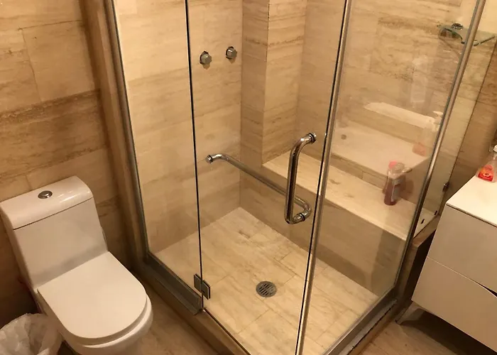 Pensión Caravansaro Vazquez De Mella 347 Polanco *