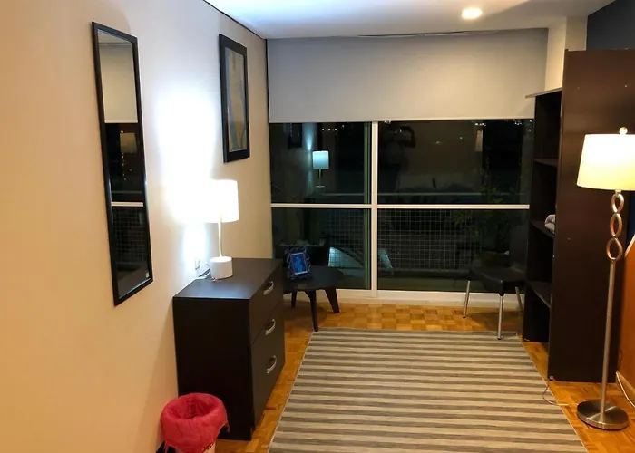 Pensión Caravansaro Vazquez De Mella 347 Polanco *