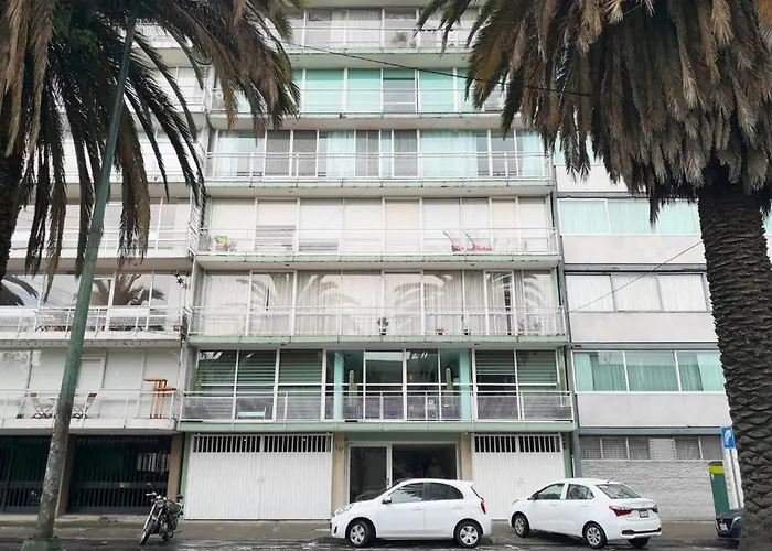 Pensión Caravansaro Vazquez De Mella 347 Polanco *